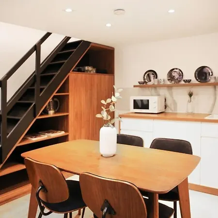 Cosy Moderne Mezzanine - 4p - Flat-guest Lägenhet